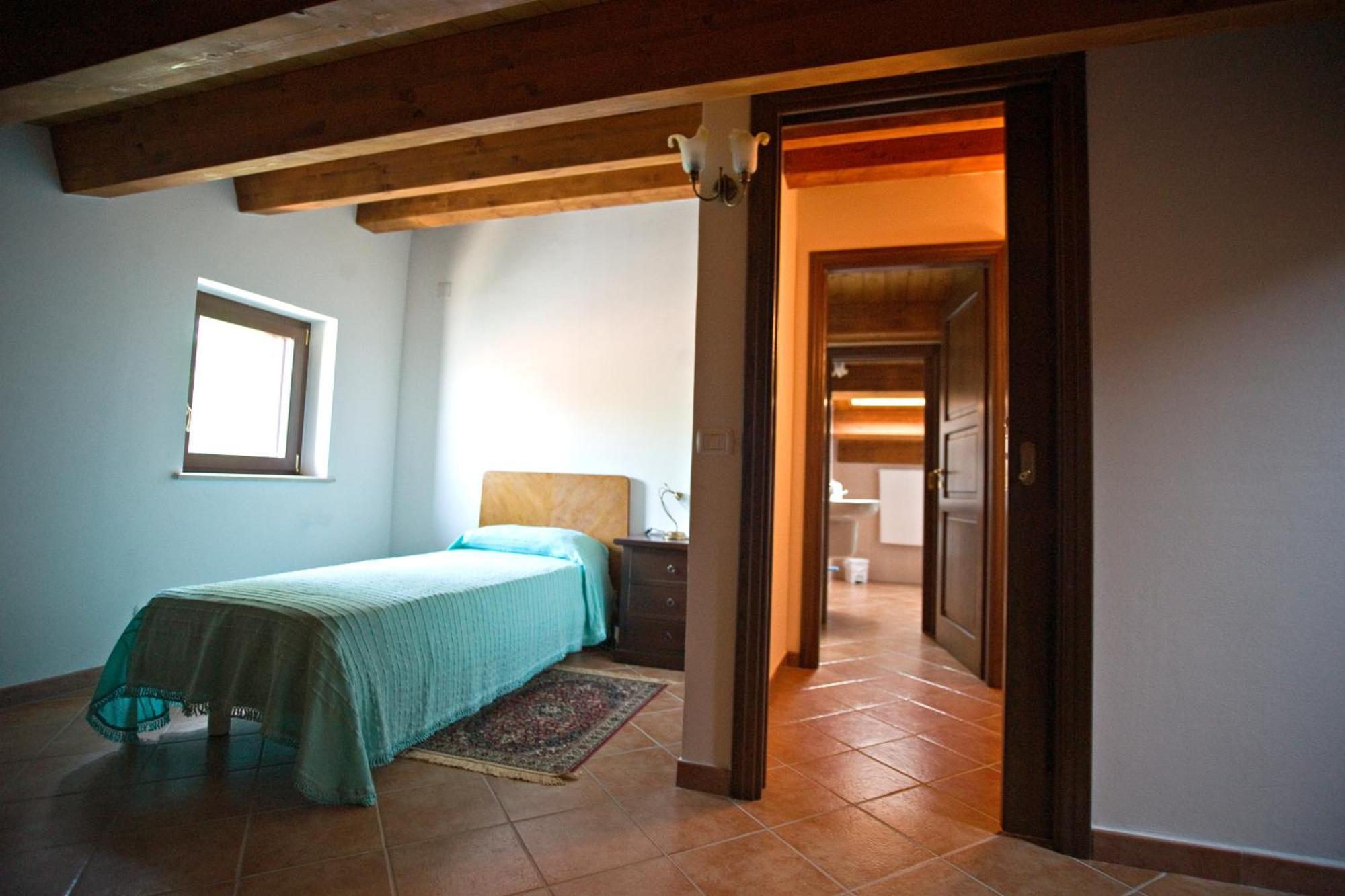 Agriturismo Miracco Atanasio Franco "Il Maniero" Santa Sofia d'Epiro Extérieur photo