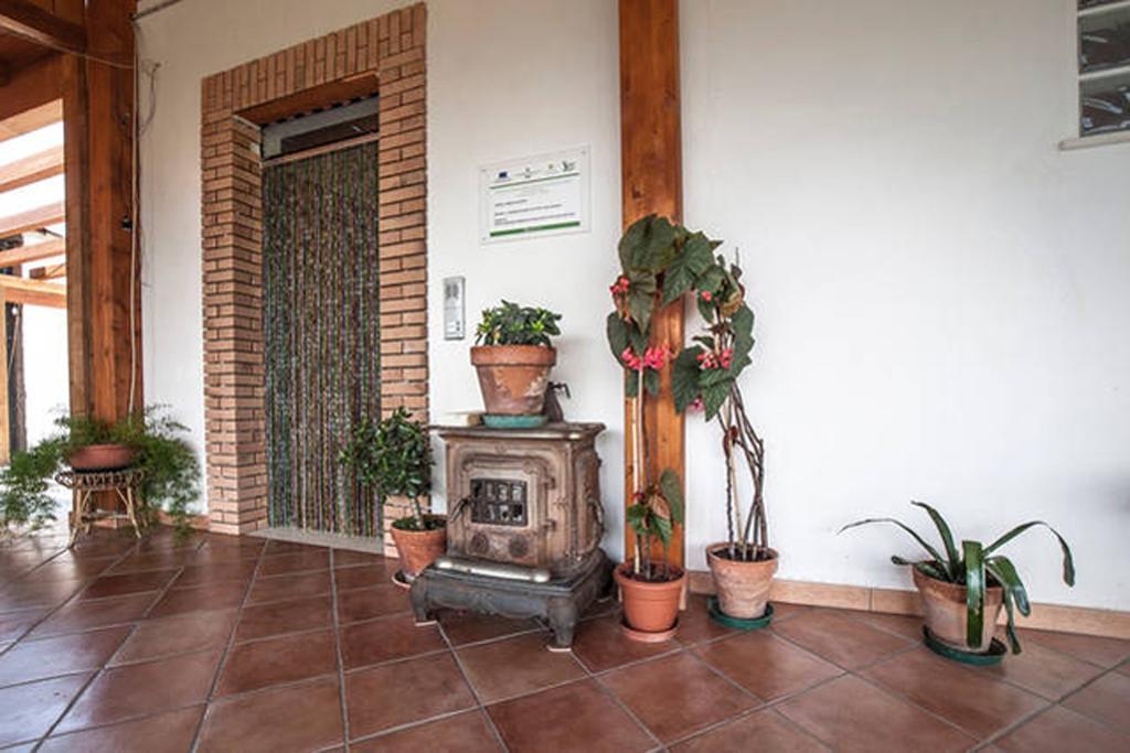 Agriturismo Miracco Atanasio Franco "Il Maniero" Santa Sofia d'Epiro Extérieur photo